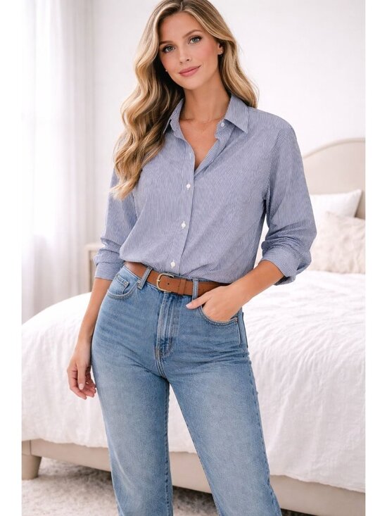 Banana Republic Tops - Banana Republic size Small NEW Blue white stripe button-front blouse